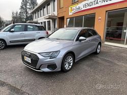 Grigio Usata 2021 Audi A3 Business Tre volumi | 24.900 € (Buon prezzo)