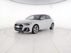 Bianco ghiacciaio metallizzato Usata 2025 Audi A1 Sportback S-Line Due volumi | 28.500 € (Buon prezzo)