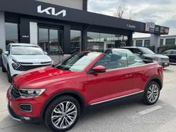 Bordeaux Usata 2021 VW T-Roc Cabriolet Style Cabrio | 25.900 € (Buon prezzo)