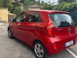 Rosso Usata 2011 Kia Picanto Style Due volumi | 4200 € (Buon prezzo)