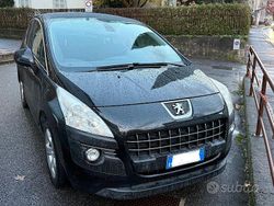 Nero Usata 2011 Peugeot 3008 Premium Tre volumi | 3000 € (Ottimo prezzo)