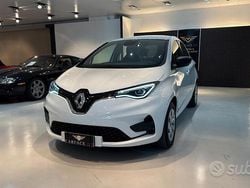 Bianco Usata 2020 Renault Zoe Intens Due volumi | 13.000 € (Molto cara)