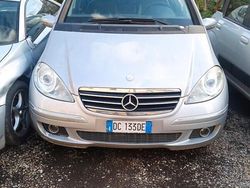 Grigio Usata 2006 Mercedes A200 Due volumi | 2300 € (Buon prezzo)
