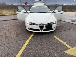 Usata 2011 Alfa Romeo 159 Turismo Station wagon | 5200 € (Super prezzo)
