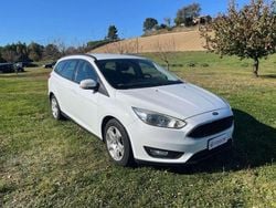 Bianco Usata 2015 Ford Focus Station wagon | 8000 € (Buon prezzo)
