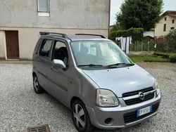 Usata 2004 Opel Agila Monovolume | 2000 € (Buon prezzo)