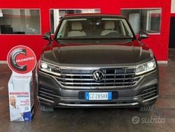 Argento Usata 2021 VW Touareg Atmosphere SUV | 38.000 € (Super prezzo)