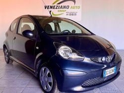 Grigio Usata 2007 Toyota Aygo Sol Due volumi | 3890 € (Molto cara)