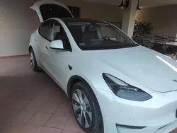 Usata 2021 Tesla Model Y Long Range SUV | 30.999 € (Ottimo prezzo)