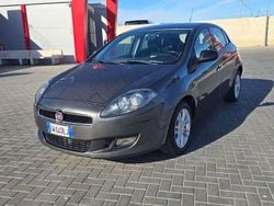 Grigio Usata 2014 Fiat Bravo Street Due volumi | 3750 € (Buon prezzo)