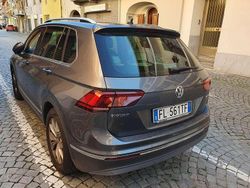 Grigio Usata 2017 VW Tiguan Business SUV | 22.000 € (Molto cara)