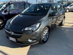 Grigio Usata 2017 Opel Corsa Tre volumi | 8800 € (Cara)