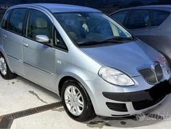 Argento Usata 2005 Lancia Musa Monovolume | 2500 € (Buon prezzo)