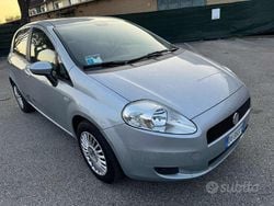 Blu Usata 2006 Fiat Grande Punto Dynamic Due volumi | 1950 € (Buon prezzo)
