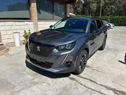 Grigio(met.) Usata 2022 Peugeot 2008 S SUV | 17.999 € (Buon prezzo)
