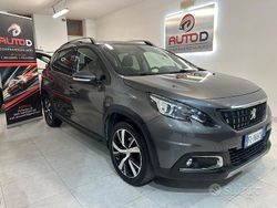 Grigio Usata 2017 Peugeot 2008 Allure SUV | 6999 € (Buon prezzo)
