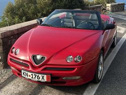 Rosso Usata 2000 Alfa Romeo Spider Cabrio | 17.000 € (Molto cara)