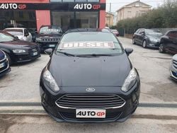 Nero Usata 2016 Ford Fiesta Business Edition Tre volumi | 8900 € (Buon prezzo)