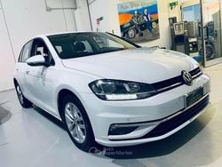 Bianco Usata 2018 VW Golf Executive Tre volumi | 14.900 € (Buon prezzo)