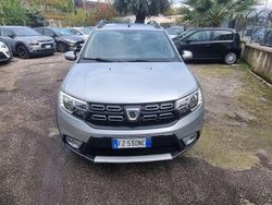 Argento Usata 2020 Dacia Sandero Stepway Tre volumi | 9790 € (Buon prezzo)