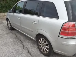 Usata 2008 Opel Zafira Monovolume | 2000 € (Ottimo prezzo)