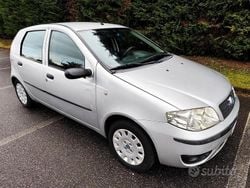 Grigio Usata 2007 Fiat Punto Classica Due volumi | 1500 € (Ottimo prezzo)