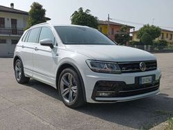 Bianco Usata 2020 VW Tiguan R-line SUV | 27.000 € (Cara)