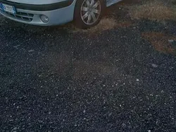 Usata 2001 Renault Scénic Monovolume | 800 € (Buon prezzo)
