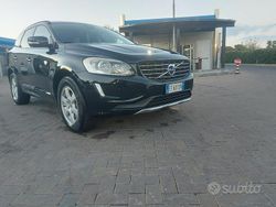 Nero Usata 2014 Volvo XC60 SUV | 12.800 € (Molto cara)