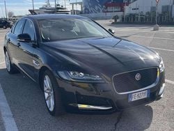 Usata 2016 Jaguar XF Business Edition Tre volumi | 13.200 € (Buon prezzo)