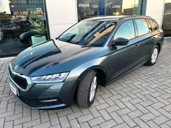 Verde Usata 2021 Skoda Octavia Style Station wagon | 15.900 € (Buon prezzo)