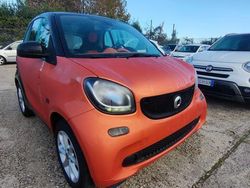 Arancione Usata 2015 Smart ForTwo Coupé Coupé | 11.300 € (Buon prezzo)