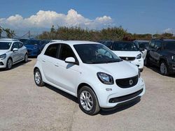Bianco Usata 2018 Smart ForFour Due volumi | 13.400 € (Buon prezzo)