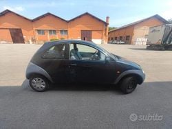 Usata 1998 Ford Ka Due volumi | 1000 € (Buon prezzo)