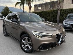 Marrone Usata 2017 Alfa Romeo Stelvio Executive SUV | 14.500 € (Ottimo prezzo)