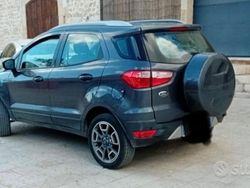 Grigio Usata 2015 Ford Ecosport SUV | 8000 € (Ottimo prezzo)