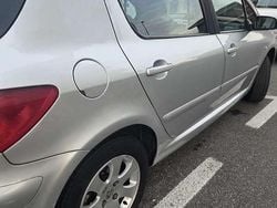 Usata 2004 Peugeot 307 Tre volumi | 2500 € (Buon prezzo)