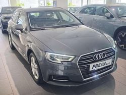 Grigio Usata 2016 Audi A3 Design Tre volumi | 16.900 € (Buon prezzo)