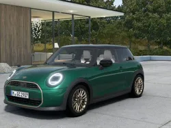 Verde Nuova 2025 Mini Cooper S Favoured Due volumi | 30.557 €