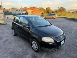 Nero Usata 2011 VW Polo Comfortline Tre volumi | 3200 € (Super prezzo)