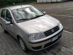 Grigio Usata 2003 Fiat Punto Due volumi | 2000 € (Cara)