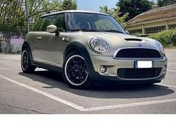 Usata 2010 Mini Cooper S Coupé Coupé | 7700 €