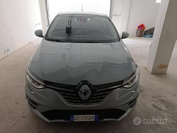 Usata 2021 Renault Mégane IV Business Tre volumi | 14.000 € (Super prezzo)