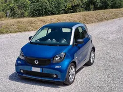 Blu/azzurro Usata 2016 Smart ForTwo Coupé Due volumi | 9800 € (Buon prezzo)