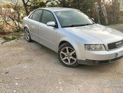 Grigio Usata 2004 Audi A4 Tre volumi | 1000 € (Super prezzo)