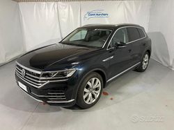 Blu Usata 2019 VW Touareg Style SUV | 31.500 € (Ottimo prezzo)