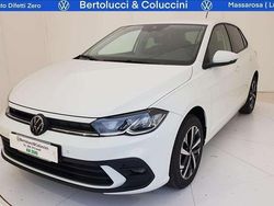 Bianco Nuova 2025 VW Polo Edition Tre volumi | 22.600 € (Buon prezzo)
