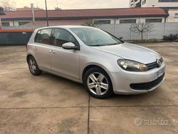Grigio Usata 2009 VW Golf VI Tre volumi | 3700 €