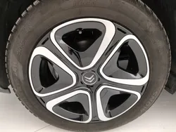Argento Usata 2022 Citroën C3 PureTech Due volumi | 13.990 € (Buon prezzo)