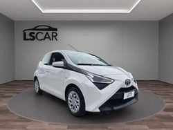 Bianco Usata 2019 Toyota Aygo Due volumi | 9990 € (Super prezzo)